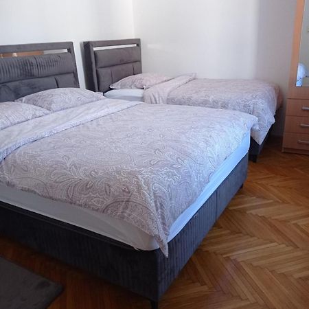Apartments Eldin Дубровник Екстериор снимка