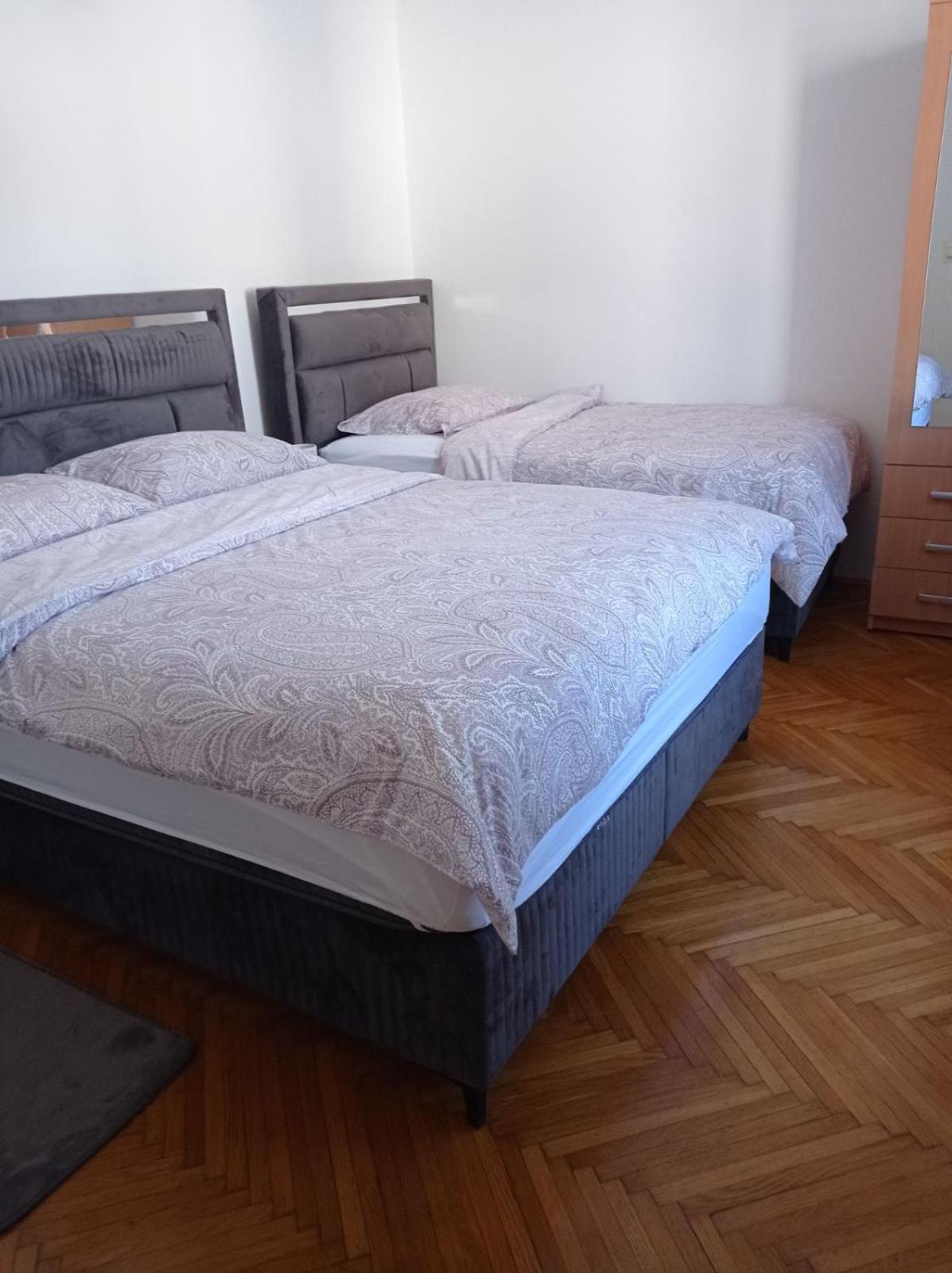 Apartments Eldin Дубровник Екстериор снимка